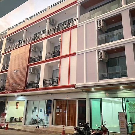 Praew Mansion Hotel Bãi biển Kamala Ngoại thất bức ảnh