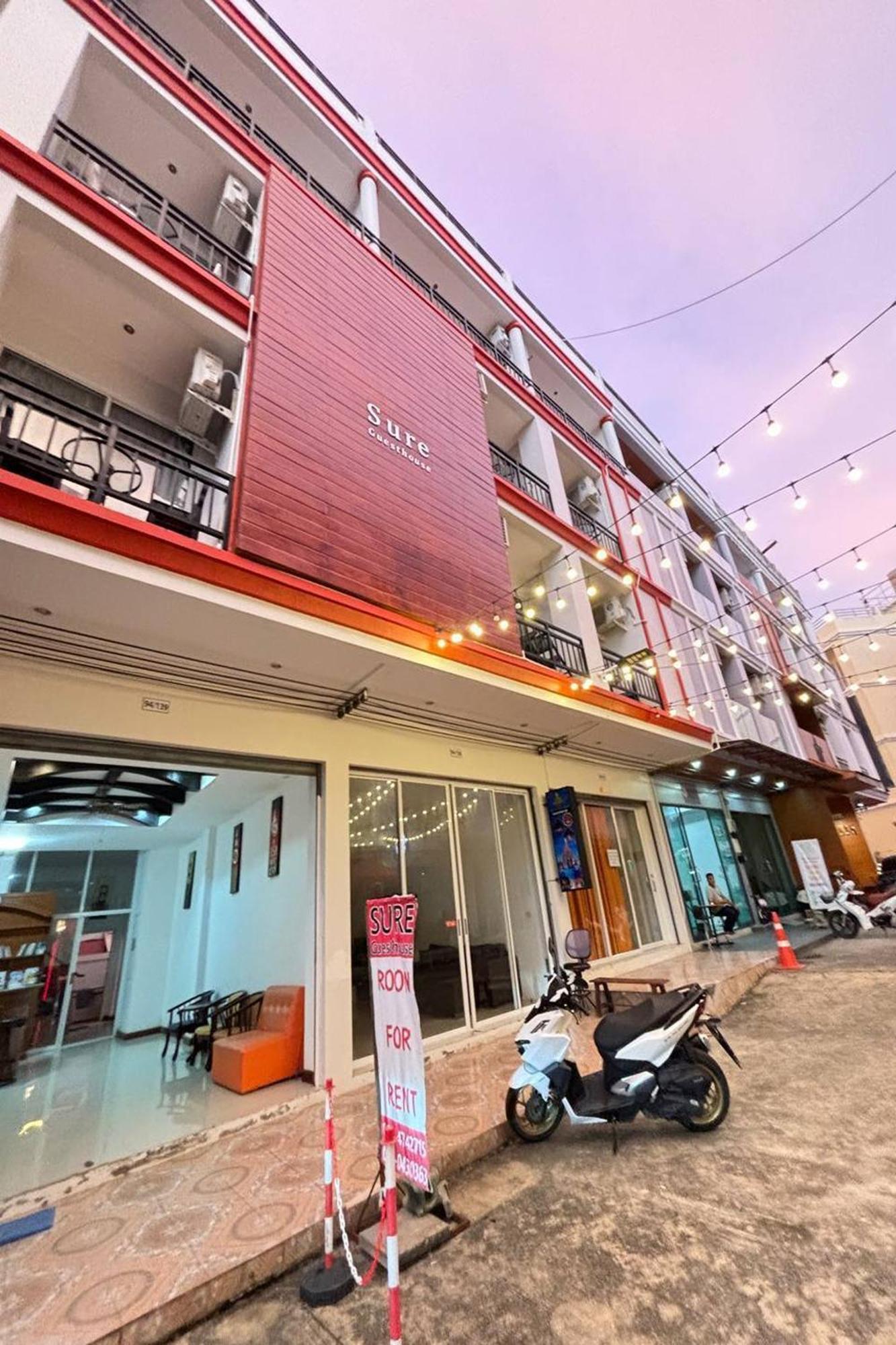 Praew Mansion Hotel Bãi biển Kamala Ngoại thất bức ảnh