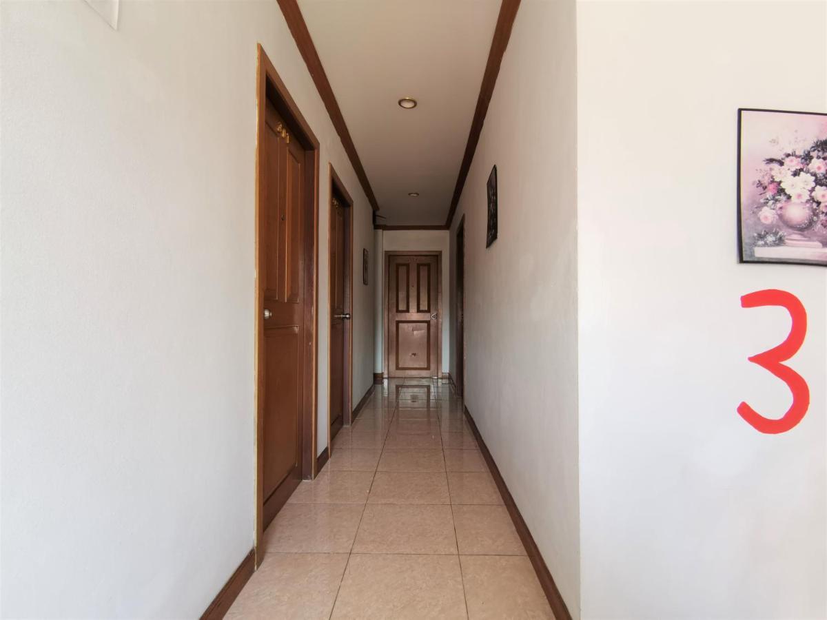 Praew Mansion Hotel Bãi biển Kamala Ngoại thất bức ảnh